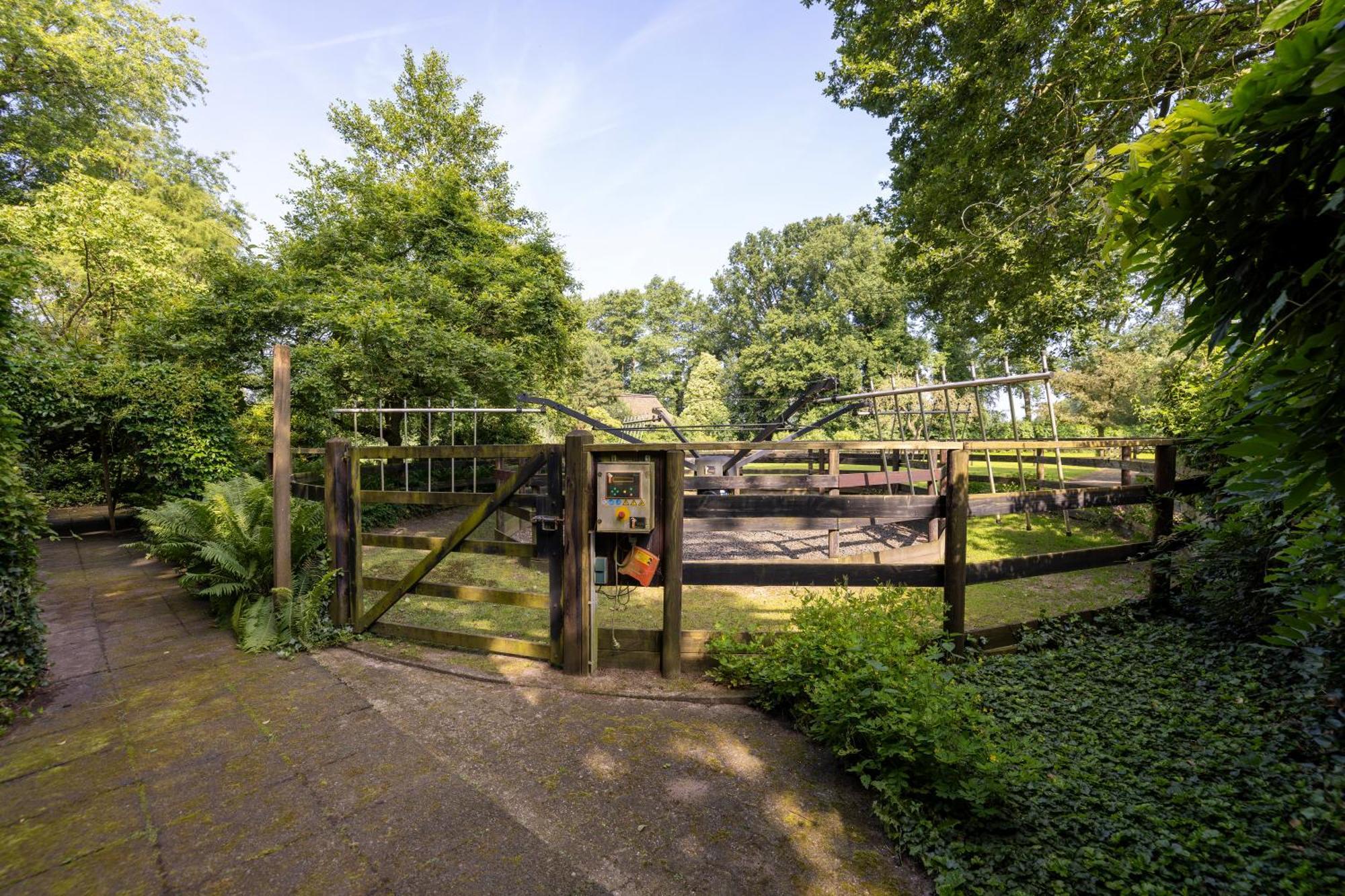 Luxe Hofstede Met Paardenstalling Люнтерен Экстерьер фото